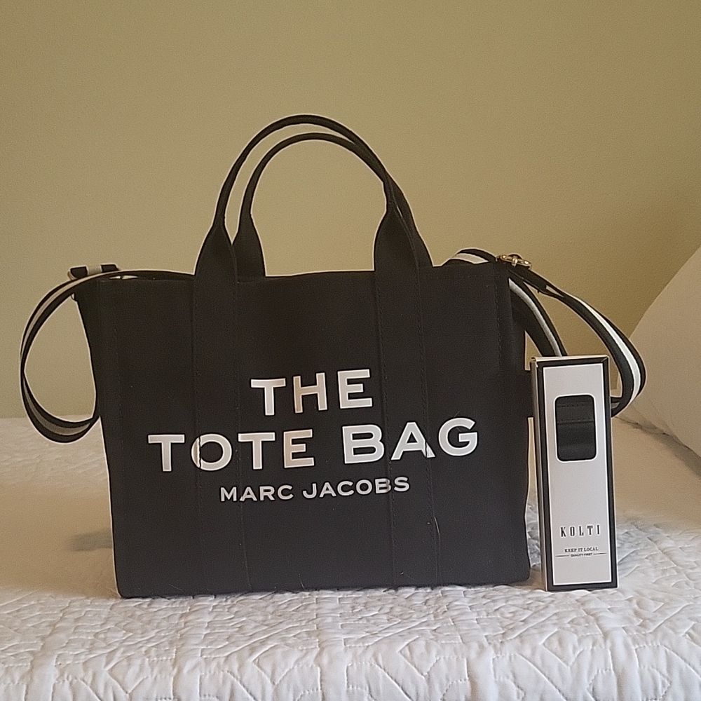 Marc Jacobs Black Canvas Tote Bag - Medium